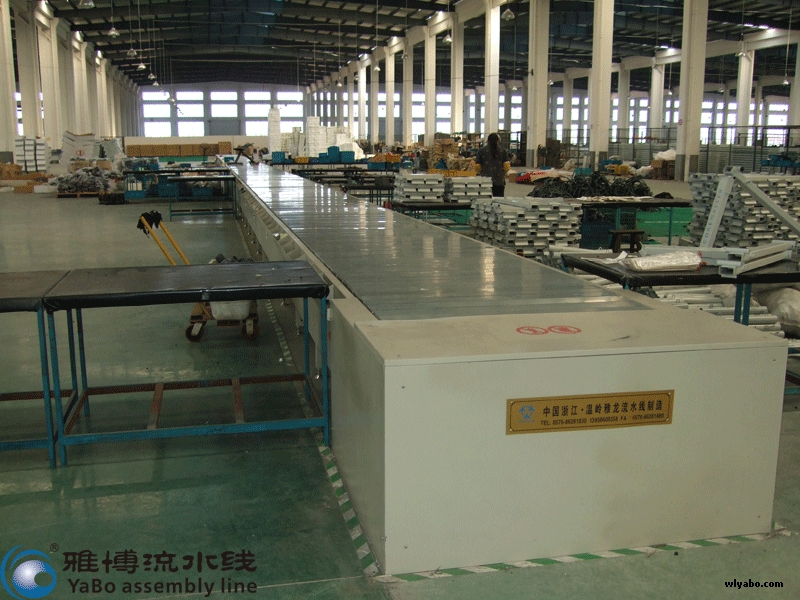 健身器装配流水线